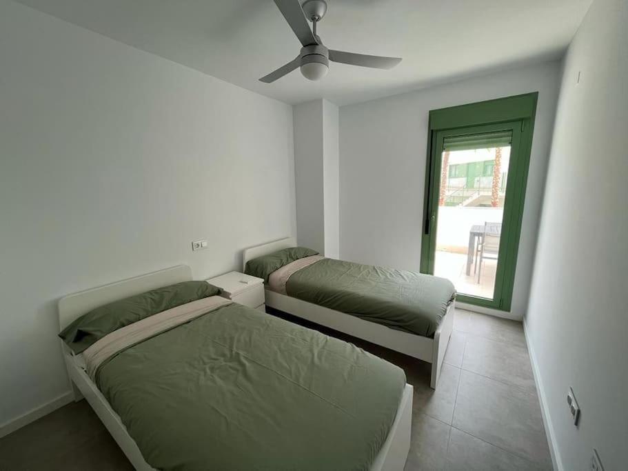 Magnifico Apartamento Nuevo En 1ª Linea De Playa 莫哈卡尔 外观 照片